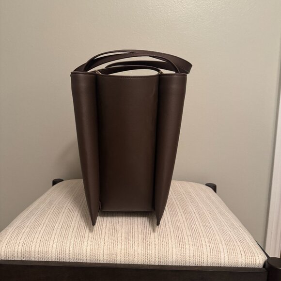 FRĒJA NYC Paloma Tote | Espresso Leather - Picture 5 of 7